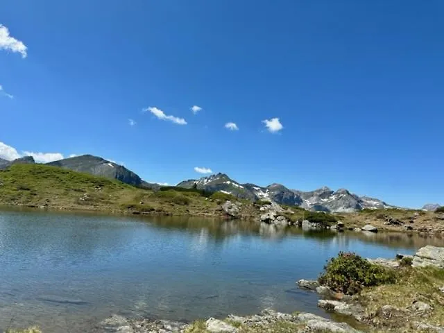 Alps -top 11 By Kamper アパート